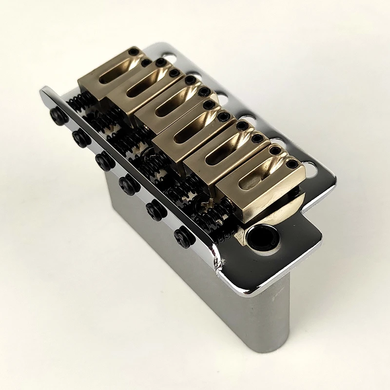 Wilkinson WOV02 6-Schraub-Typ ST E-Gitarre Tremolo-System – Bild 2