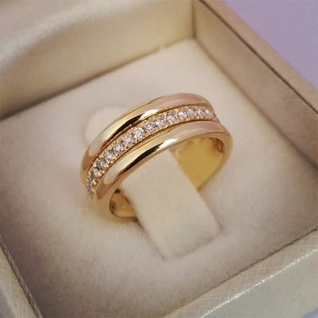 Huitan Mode Hochzeit Ring Für Frauen Mikro Gepflastert Cubiz Zirkon Finger Ringe Weibliche Engagement Schmuck