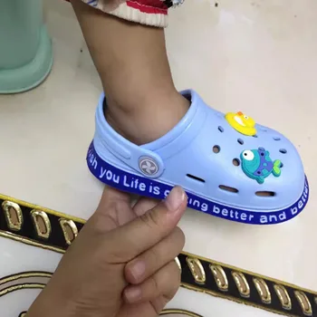 Sommer-Sandalen Neuer Kinderschuh für Mädchen und Jungen, Cartoon-Sandalen für Kleinkinder, Gartenschuhe