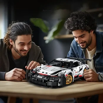 Weißes Supercar-Modellbausatz - einfach zu montieren, ideales Geburtstagsgeschenk (1205 Stück)