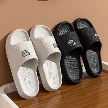 Sommer Mode männer Hausschuhe Druck Kleine Bär Sandalen Indoor Bad Nicht-slip Weiche Frauen Schlafsaal Casual