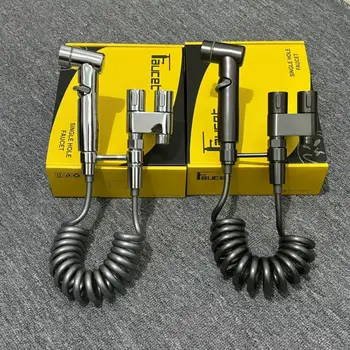 Haushalts-Toilettensprühpistole aus Edelstahl, tragbarer Bidet-Sprüher, Doppel-Auslass-Winkelventil