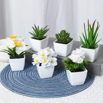 Künstliche Pflanzen, kleine Bonsai, DIY-Bastelarbeiten, Dekoration für Schreibtisch, Fensterbank (6 Stück)