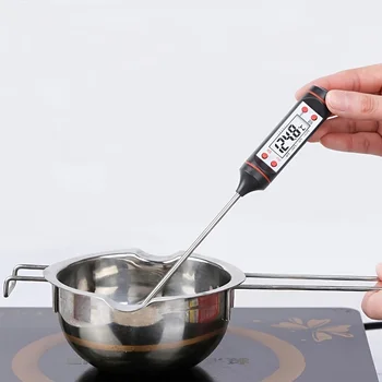 Digitales Fleischthermometer mit Grillsonde zum Kochen von Lebensmitteln für die Temperaturmessung von Wasser
