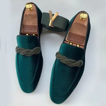 Herrenschuhe aus Wildleder, Modische Mokassins, Business-Casual-Schuhe in Übergrößen, Bequeme Rutschfeste