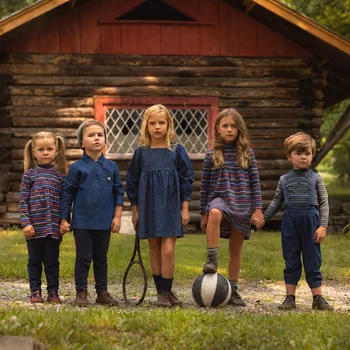 Ali Plus AW26 Streifen- und Denim-Kollektion: Röcke, Overalls, Rompers, Hemden, Familien-Partnerlook-Kleidung