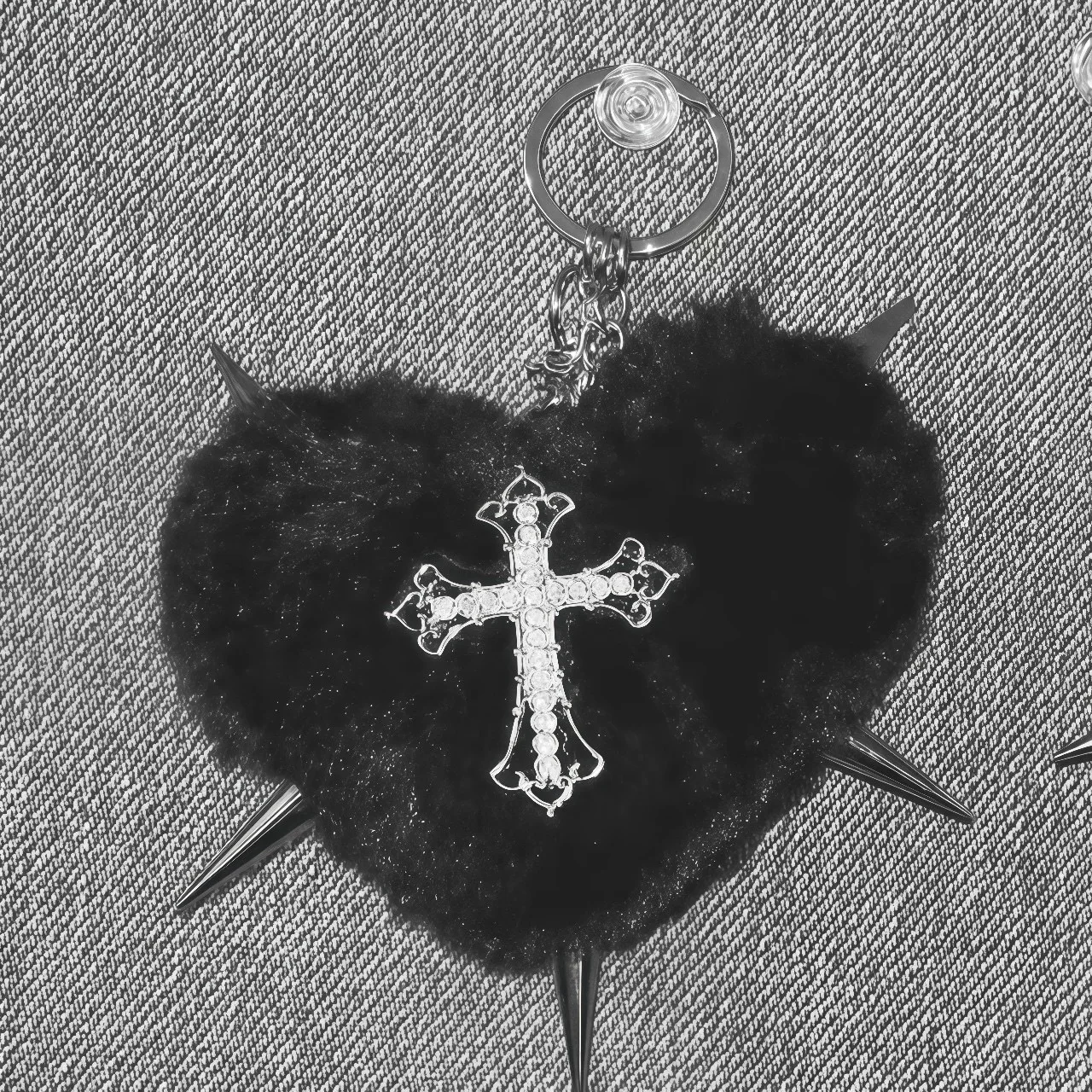 Punk Schmuck Leopardenmuster Nieten Kreuz Schlüsselanhänger – Bild 4