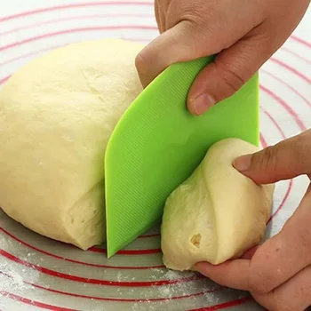 Vielseitiges Backwerkzeug-Set - Kuchen-Cremespatel, Teigmesser und Butterschaber mit glatten Kanten