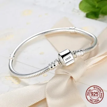 Handgefertigtes -Edelschmuck-Charm-Armband aus 925er Silber, weiche, glatte Schlangenknochen-Armbänder