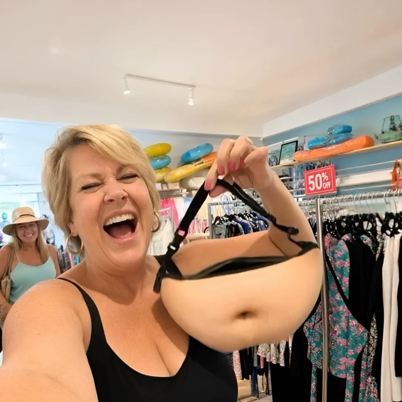 Lustige „Papa-Bauch“-Gürteltasche in Fleischfarbe