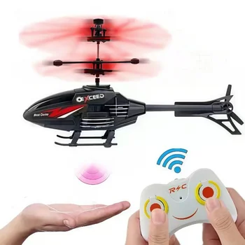 Induktionshubschrauber, Spielzeugzimmer, aufgeladen, Fernbedienung, kleine Flugzeugtraining