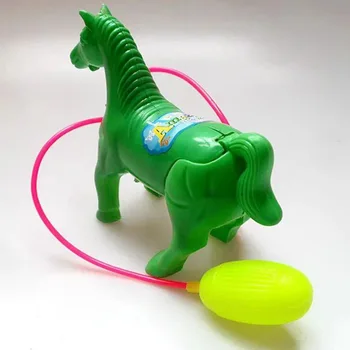 Kinder-Ziehpferd-Spielzeug Klassisches Vintage Laufendes Tiermodell Buntes Plastik Interaktives