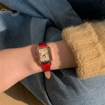 Elegante Damen-Quarzuhr, tragbar, exquisite Damen-Armbanduhr, dekorativ, schlicht, Vintage, weibliche Uhr