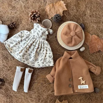 BJD Puppenkleidung, 30 cm, Maßstab 1:6, Winterkleid und süßes Hutzubehör für Mädchen-Geschenk-Outfit