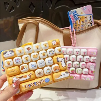 Cartoon-Tier-Tagebuch 26-Gitter-Stressabbau-Tastatur-Keycap-Schlüsselanhänger für Taschen, Rucksäcke, Autos