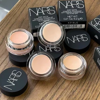 NARS Soft Matte Complete Full Coverage Longwear Concealer mit Hyaluronsäure, deckt Makel, Augenringe und Poren