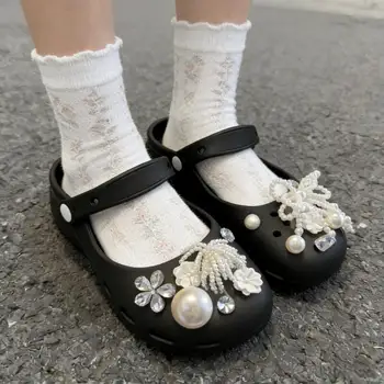 Luxuriöse Perlenketten-Blumen-Ballett-Clogs-Accessoires Sommer 2026 Elegantes Strass-DIY-Schuh-Charms-Set