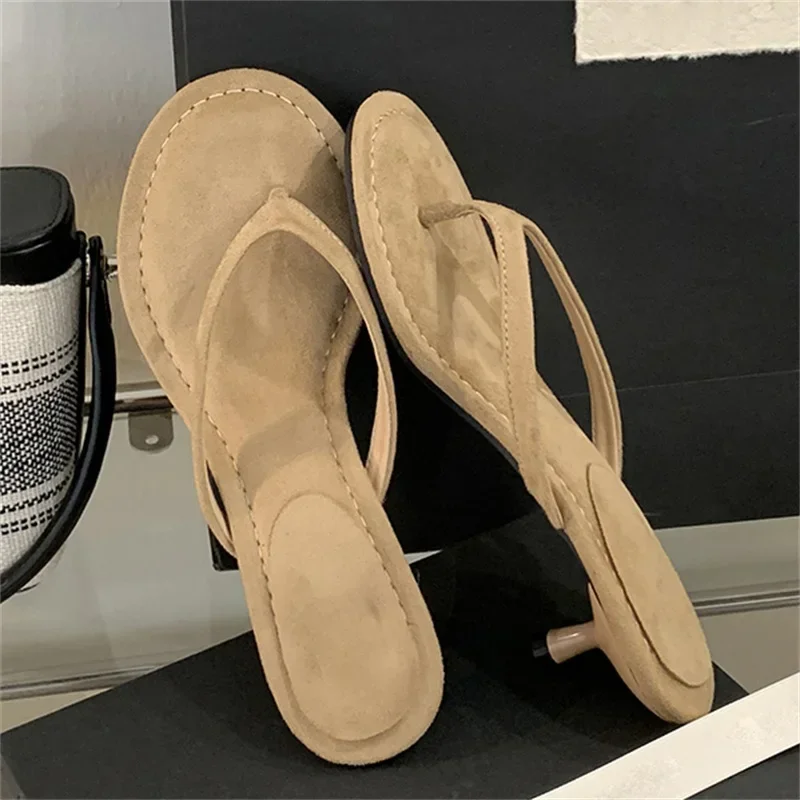 Aneikeh 2026 Mode Dünne Heels Hausschuhe Frauen Runde Clip
