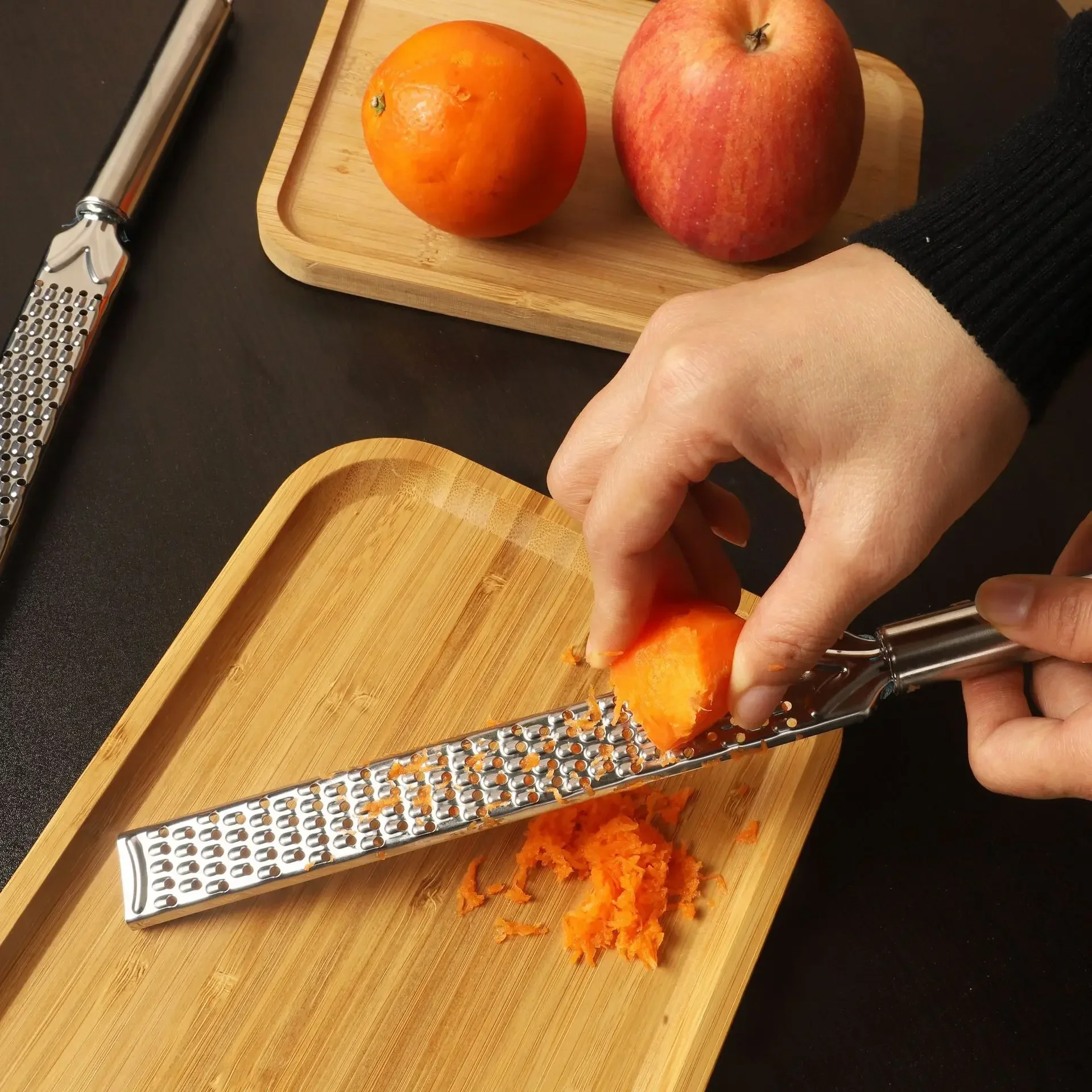 Handheld Käse Grinder Edelstahl Knoblauch Reibe Gemüse Obst – Bild 4