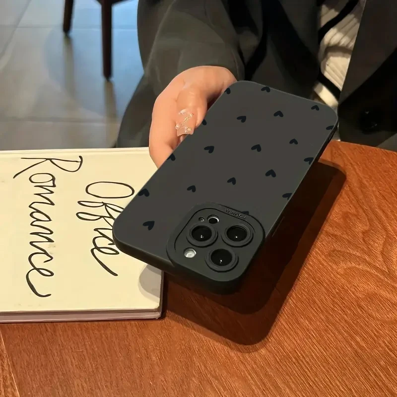 Schwarze Liebesherz-Handyhülle für iPhone 17 16 14 15 13 12 – Bild 4