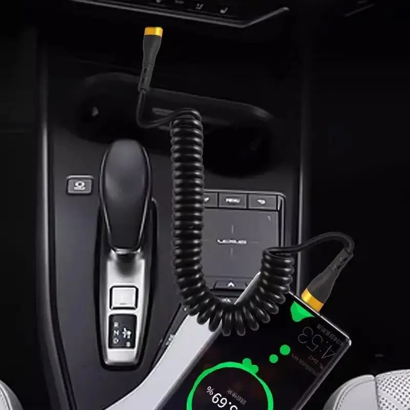 USB-C auf USB-C Spiralkabel 120 W, 5 A, fürs Auto – Bild 4