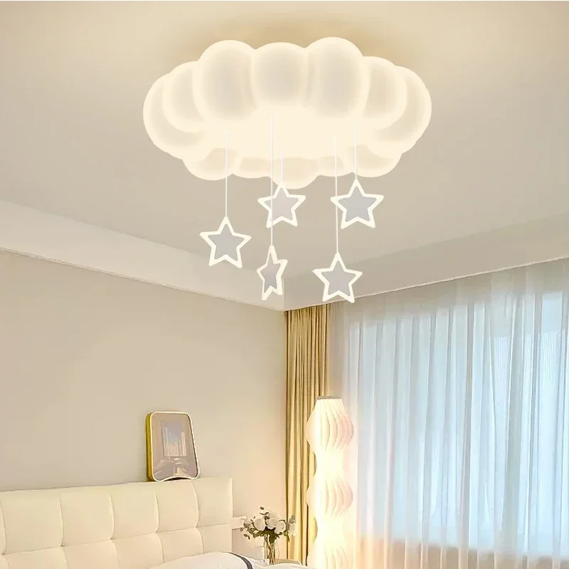 Leichte Luxus-Deckenleuchte im minimalistischen Stil für das – Bild 4