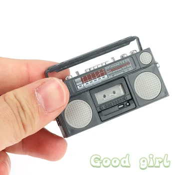 Niedliche Miniatur Puppenhaus Vintage Radio / Mini Tape-Recorder Modell Puppenhaus Möbel Dekoration Zubehör