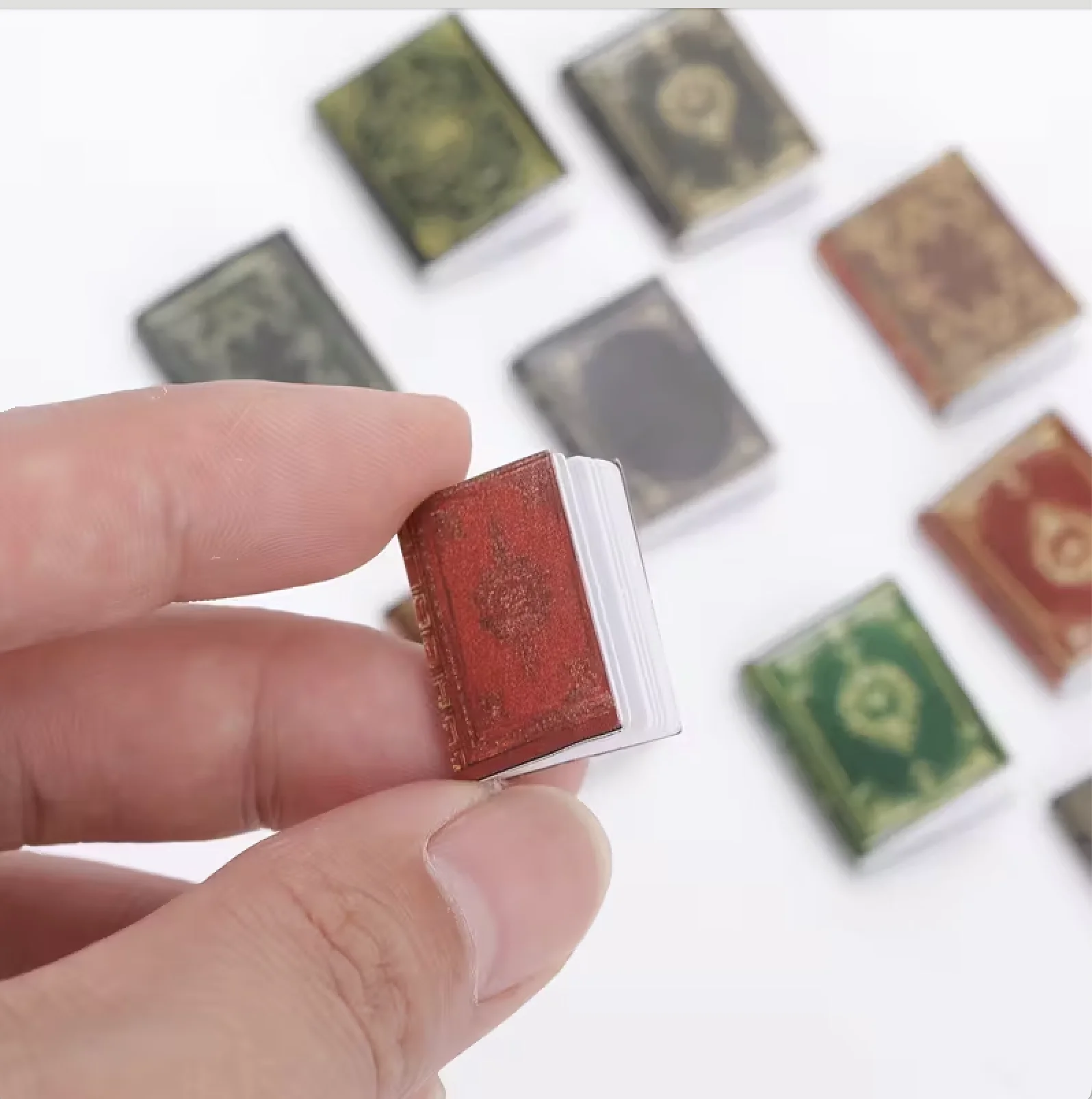 12 Stück Miniatur-Puppenhausbücher, 1:12 Maßstab Papierbücher – Bild 2