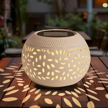 Solar-Tischleuchte für den Außenbereich, solarbetriebene LED-Lampe, ausgehöhlte Metall-Desktop-dekorative