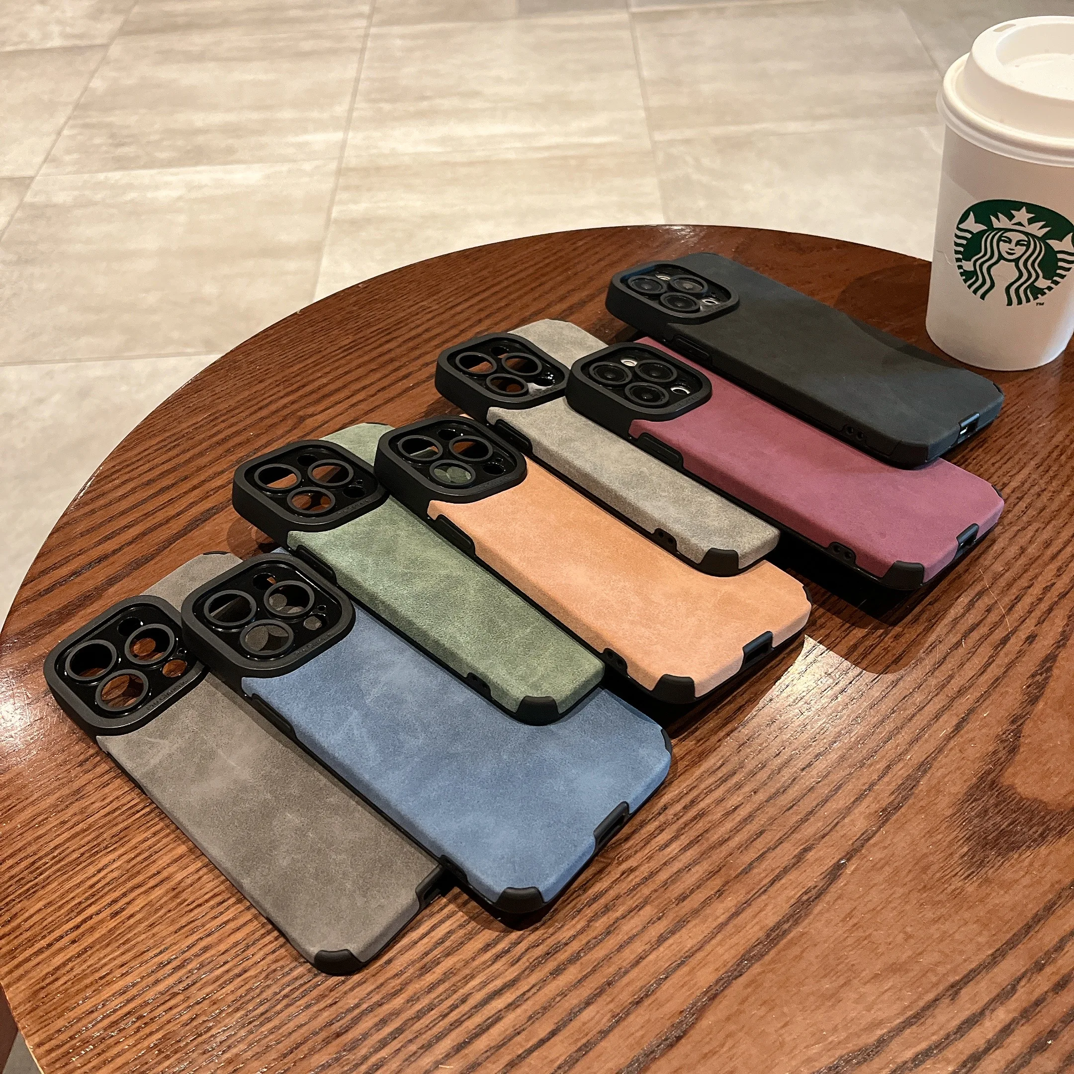 Luxuriöse matte weiche Leder-Handyhülle für iPhone 17 16 15 – Bild 6