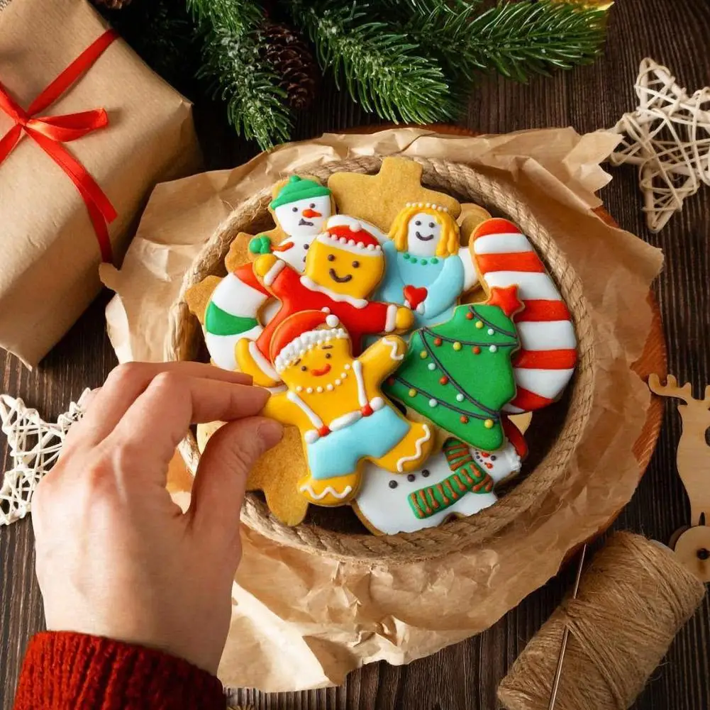 Weihnachts-Ausstecher-Set – 6 Stück Feiertags-Kekse-Formen – Bild 2