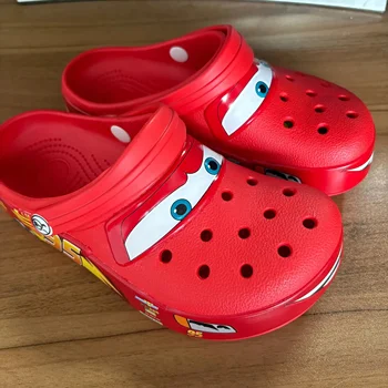 Cartoon Wasserdichte Atmungsaktive EVA-Clogs für Erwachsene, Einfarbige Outdoor-Sandalen mit Löchern, Lässige