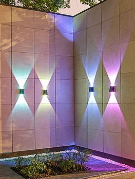 2 LEDs Solar-Außenwandleuchte, wasserdichte Atmosphärenbeleuchtung, dekoratives Licht für Garten, Hof