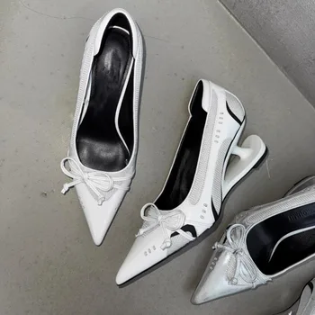 Spezielle Absatzschuhe mit Spitzschuh und Schleife, Rutschfeste Mary Jane Pumps für Damen, Modische Flache