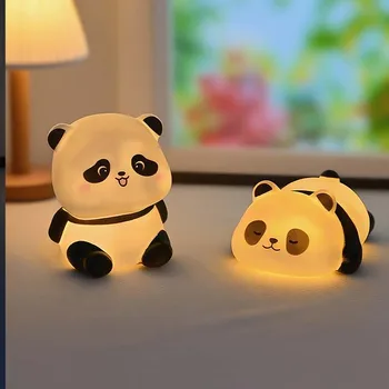 Panda LED Nachtlicht Wohnzimmer Niedlichen Panda Kunststoff Lampe Nachttisch Dekor Kreative Kinder Nachtlicht