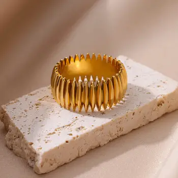 Gothic-Streifenringe für Damen, Edelstahl, goldfarben, Vintage-Paarband, ästhetischer Schmuck