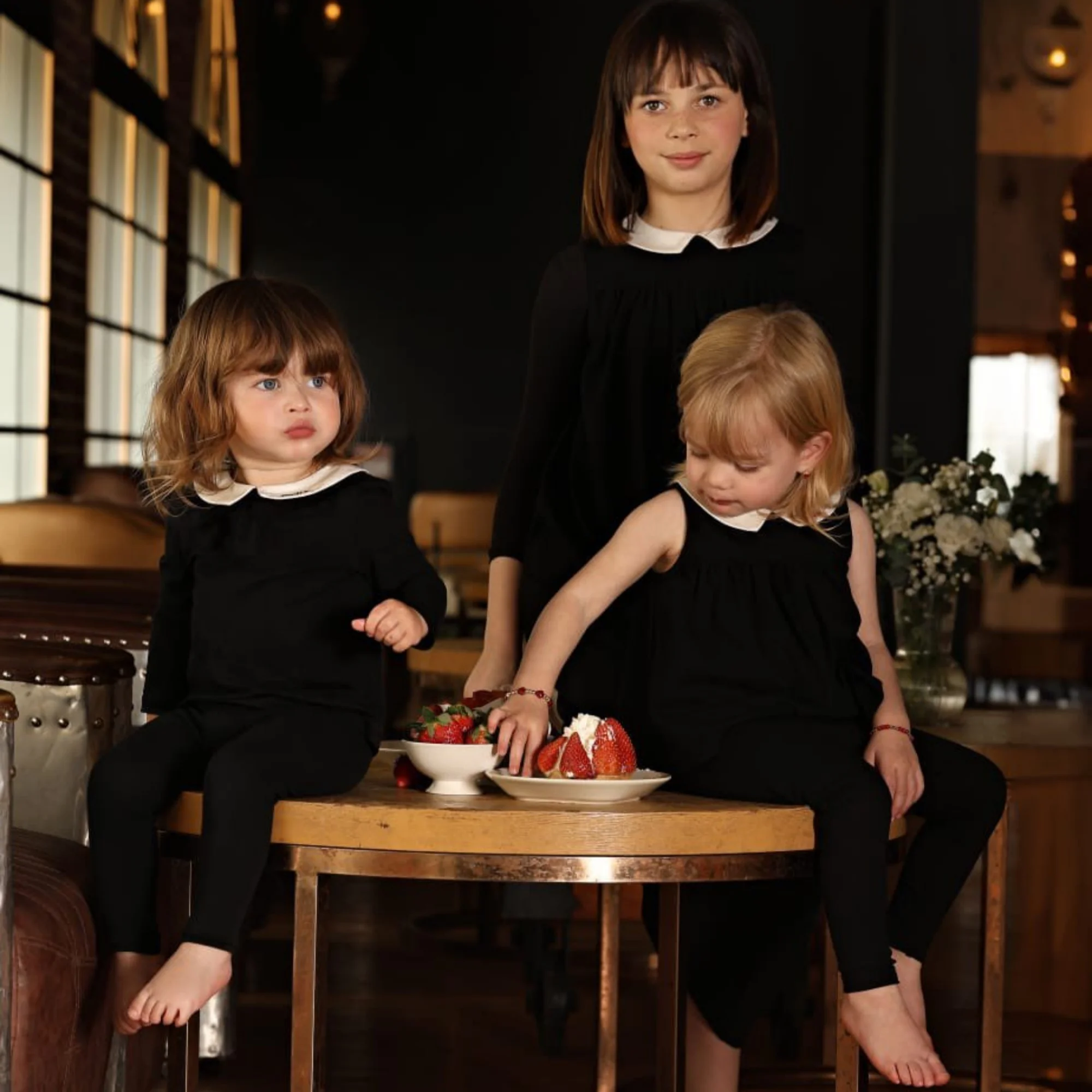 2026 Mali's SS Schwarze Bestickte Pyjamas Boutique