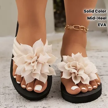 Damen-Flip-Flops mit Blumenmuster, mittelhoher Absatz, breite Passform, Slip-On-Sandalen, Obermaterial aus