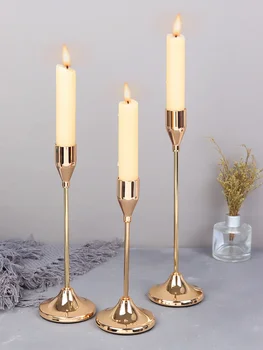 Metall-Kerzenhalter im europäischen Stil, modischer Kerzenständer für Hochzeitstische, exquisiter (3 Stück)