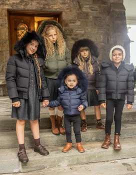 AP 2026 AW Winter-Daunenjacke für Kinder weiße Entendaunenmäntel wasserdichtes Gewebe Kinder-Oberbekleidung