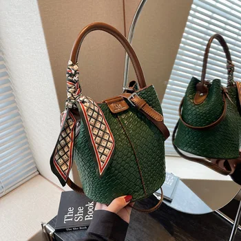 Damen Geflochtene Bucket Bags Umhängetasche, Elegante Handtasche für Reisen & Formelle Anlässe, Langlebige