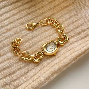 Personalisierte Damen-Vintage-Armbanduhren für weibliche Studentin, niedliches Schmuckarmband, coole