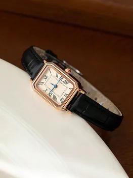 Damenuhr, Quarzuhr, schlichte modische Freizeituhr, kleines elegantes Lederarmband, quadratisches Zifferblatt