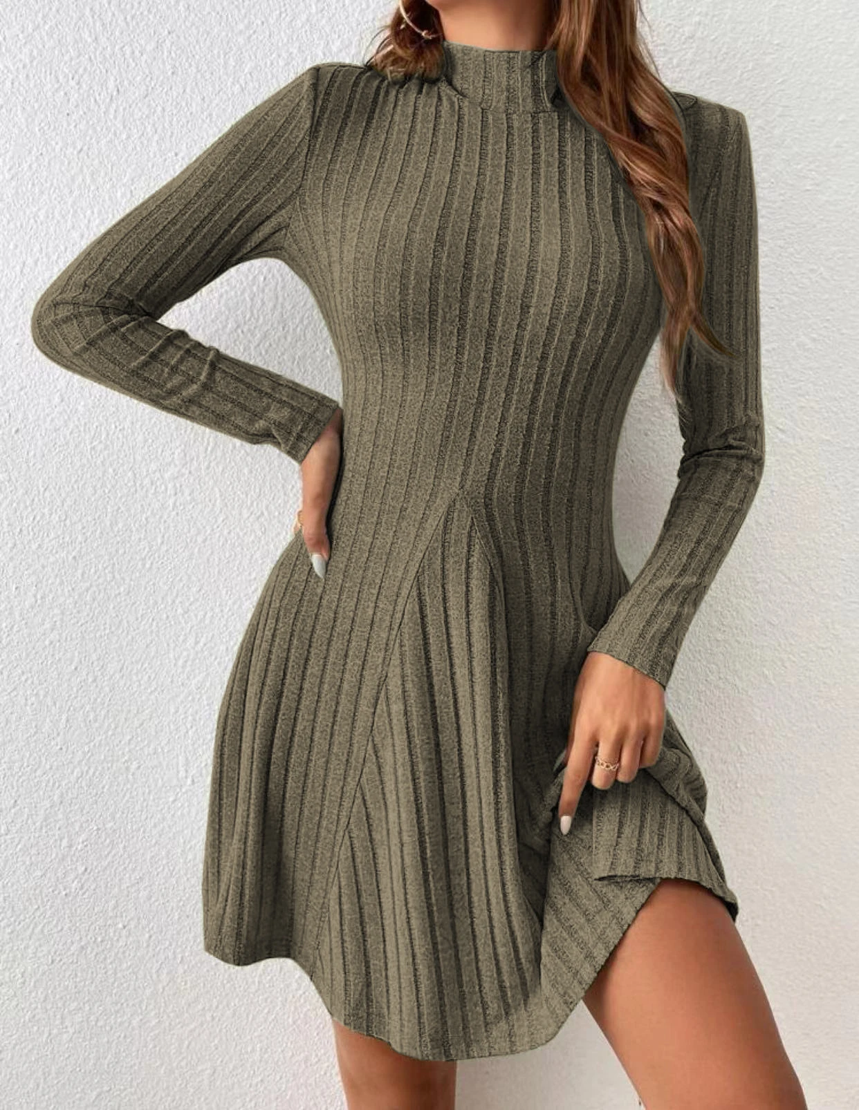 Damen-Kleid mit schmaler Passform, halbhohem Kragen – Bild 6
