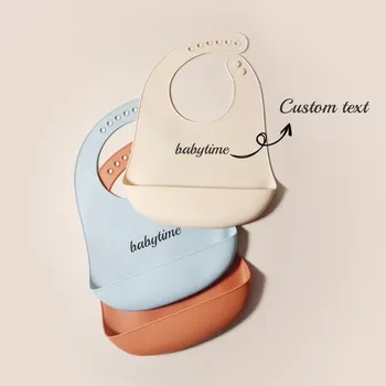 Ultradünnes Baby-Lätzchen, Sabber-Lätzchen mit individuellem Namen, weiches Silikon in Lebensmittelqualität