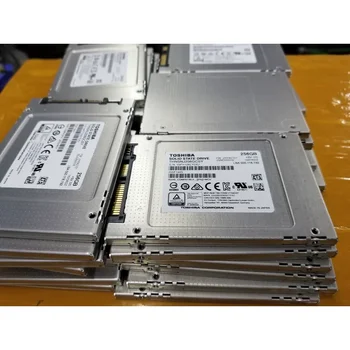 Toshiba SSD 256GB Solid State Drive, sehr neuwertige, schnelle interne Festplatte für Laptop, Desktop-PC