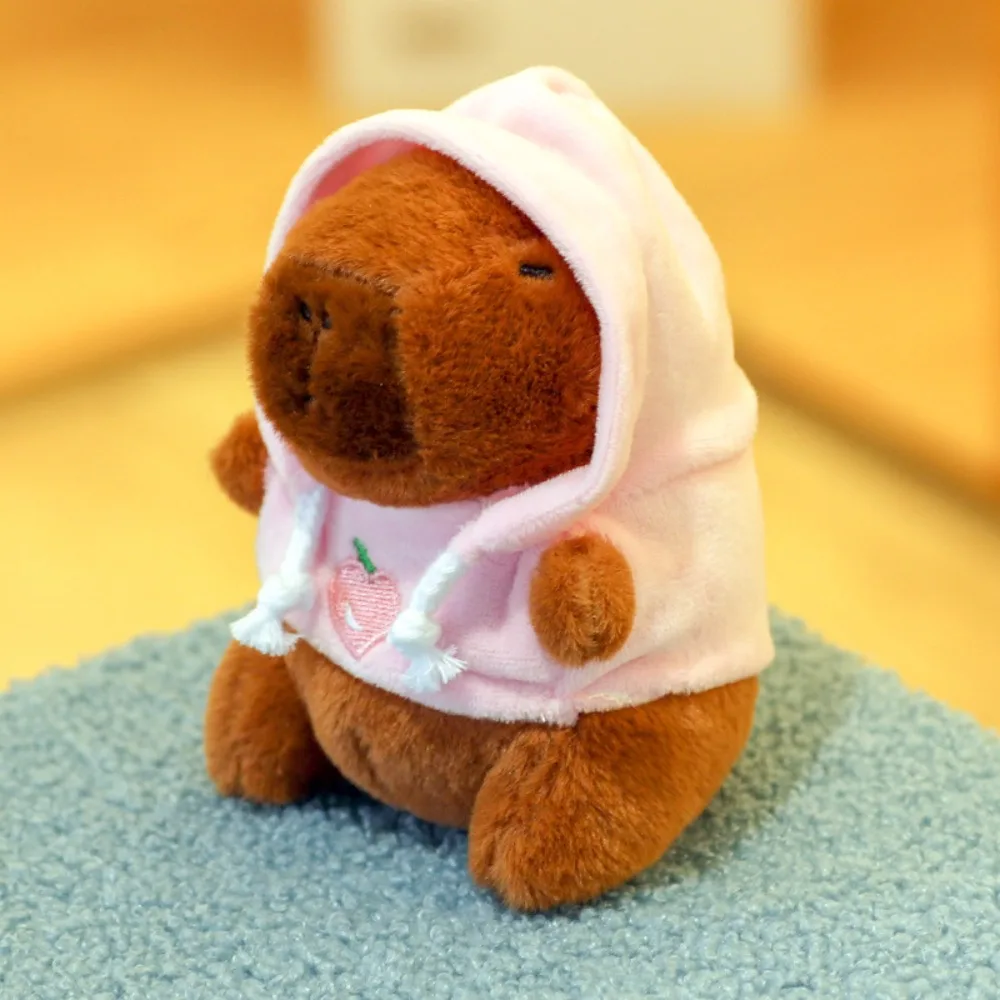 Niedlicher Capybara-Plüschtier-Kapuzenpullover mit Flügeln – Bild 2