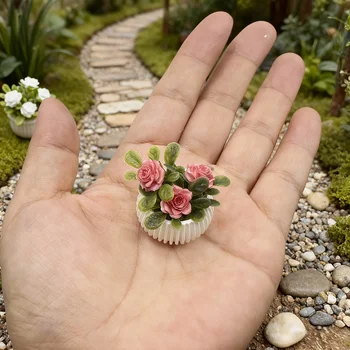 Miniatur-Rosenpflanze, Topfpflanzen, Modellhaus, Wohnzimmer, Szene, Dekoration, Topfpflanzen