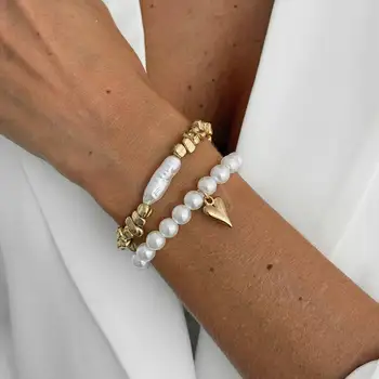 Elegante Imitation Perle Armband für Frauen Böhmischen Elastische Seil Kette Armband mit Herz (2 Stück)