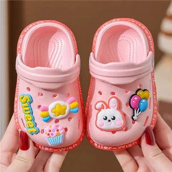 Kinder Sommer Sandalen Loch Kinderschuhe Hausschuhe weichen Anti-Rutsch-Cartoon DIY Design Loch Baby Schuhe